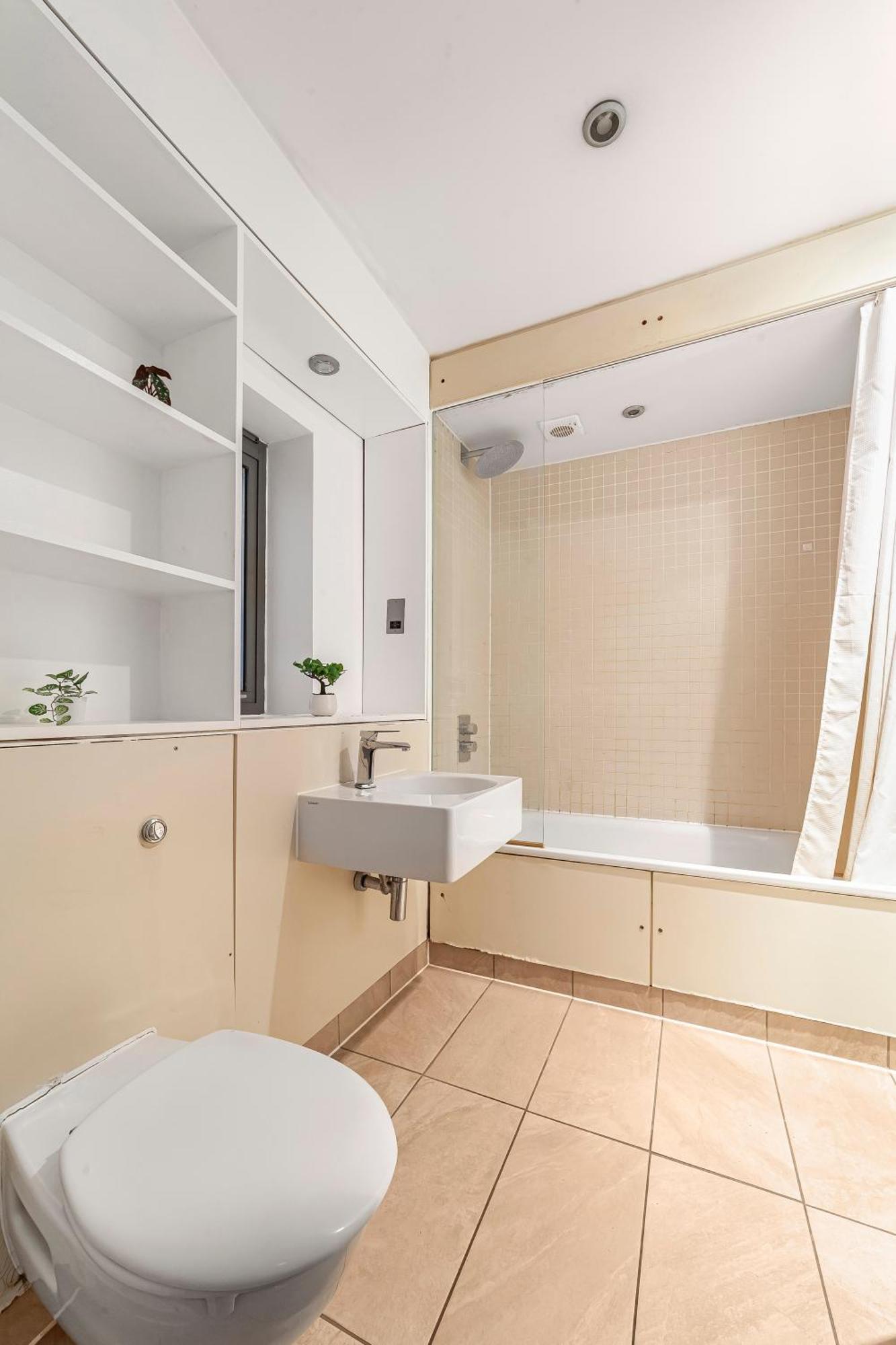 Апартаменты The Haggerston Luxury Collection Вэмблей Экстерьер фото